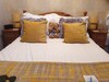 Hostal Montfort Cottage Guest House