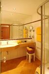 Harmony's Hotel Pr�gant