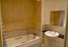 Central Brentwood - Essex Apartments