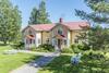 Lodge Hyv�l�n Talo