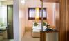 Hotel Treebo Trend Naunidh Suites