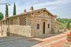 Grassina Ponte A Ema Apartment Sleeps 2