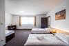 Hotel Na Farm? Cho?ovice