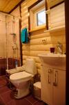 Hostal Holiday Home Tihotut