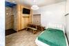 Hotel Seven