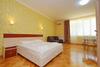 Hostal Guest House Ug-otel