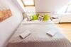 Did?ioji Street Apartments