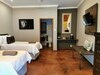 Hotel Aerotropolis Guest Lodge
