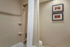 Hotel Comfort Suites University