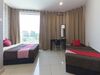 Oyo 439 Night Queen Hotel
