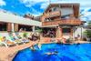Hotel Aquarius Backpacker Resort