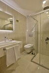 Himm Hotel
