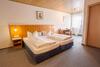 Hostal Landhotel Sch�ll