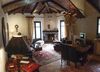 Hotel Ostra Mainalon Luxury Suites