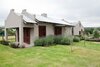 Bed & Breakfast Bullfrogs Nest Guesthouse