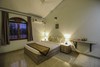 Villa Oyo 10723 Home Pool View Studio Colva