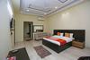 Hotel Oyo 9072 Noida Dreamz