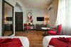 Manoir Des Arts Hotel