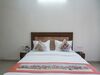 Hotel Oyo 12131 Vallabh Villas