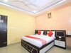 Apartamentos Oyo 14615 Aastha Krishna Dham