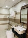 Tran Long Binh Duong Hotel
