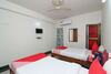 Hotel Oyo 18587 Alok House