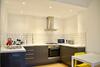 Modern 1 Bedroom Leith Apartment