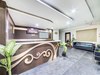 Hotel Oyo 28033 Pradha Grand