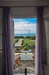 Aparthotel Depis Beachfront Villas
