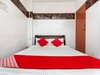 Hotel Oyo 19396 Cristal Residency