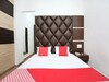 Oyo 15863 Hotel Royal Vij