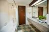 Hotel Expat's Nook Beach Resort