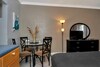 Apartamentos Gorgeous Gem, Walk From The Ocean!!