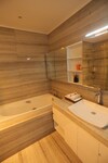 Aparthotel Hnc Premier Hotel & Residences