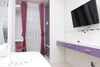 Hotel Ten Eleven Living Point