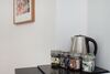 Spacious Studio Apartment Soho Square