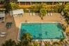Riviera Club 701