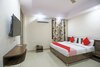 Hotel Oyo 13306 Rampal Palace