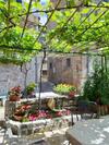 Hostal Guesthouse Villa Marija