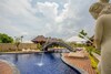 Bed & Breakfast Maharatu Villas