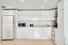 1 Bedroom +den Bay View Or620