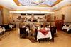 Hotel Rehana Royal Beach Resort & Spa