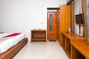 Hostal Oyo 681 Wisma Family Raya