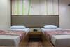 Pinoy Pamilya Hotel