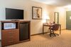 Hotel Quality Inn & Suites