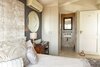 Hotel Bluegum Hill Guesthouse & Apartments