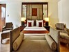 Hotel Regenta Central Klassik