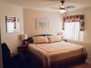 Hostal Peachland Lakeview Vacation Suite
