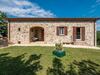 Secluded Apartment In Pennabili With Whirlpool