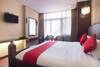 Hotel Oyo 159 San Remigio Pensionne Suites